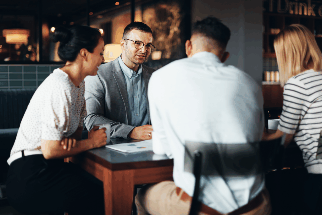 Business Networking for Beginners: What to Expect - Synergy Networking