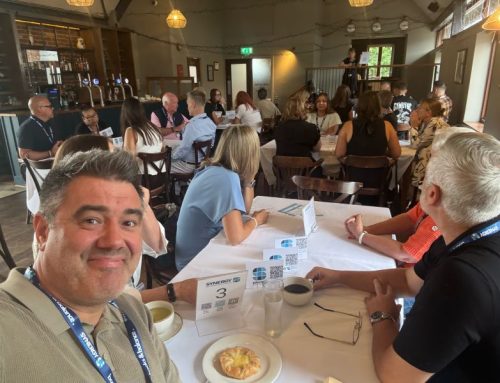 How to Introduce Yourself at a Networking Event Without Giving a Sales Pitch